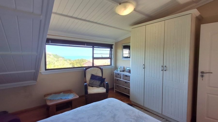 3 Bedroom Property for Sale in Seafield Eastern Cape